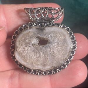 Lace agate pendant
